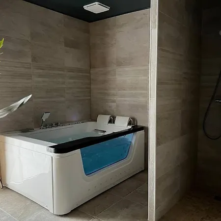 Apartment Scorfel Lodge, Iconic, Spa, Sauna & Terrasse *